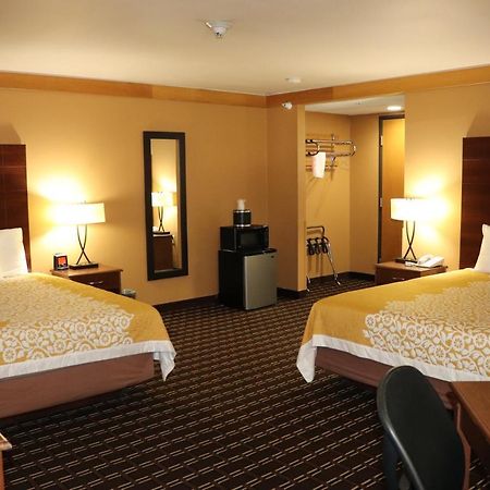 Prairie Inn Holmen La Crosse Area Extérieur photo