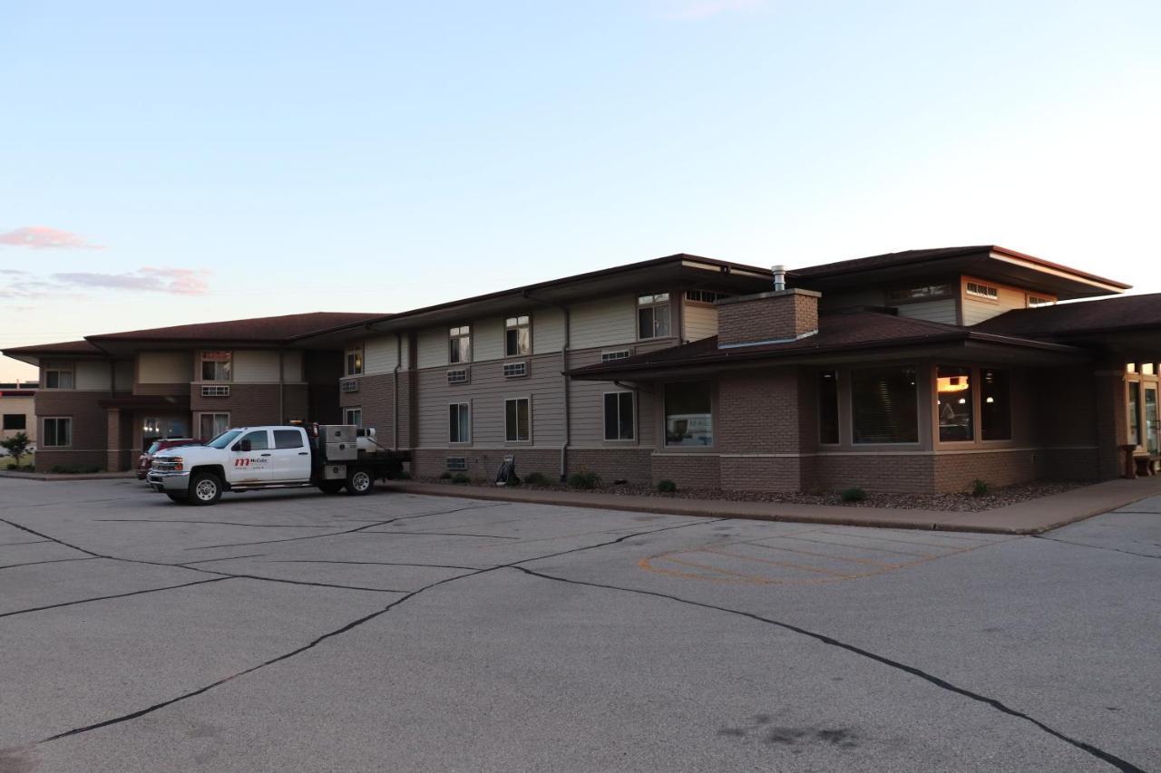 Prairie Inn Holmen La Crosse Area Extérieur photo