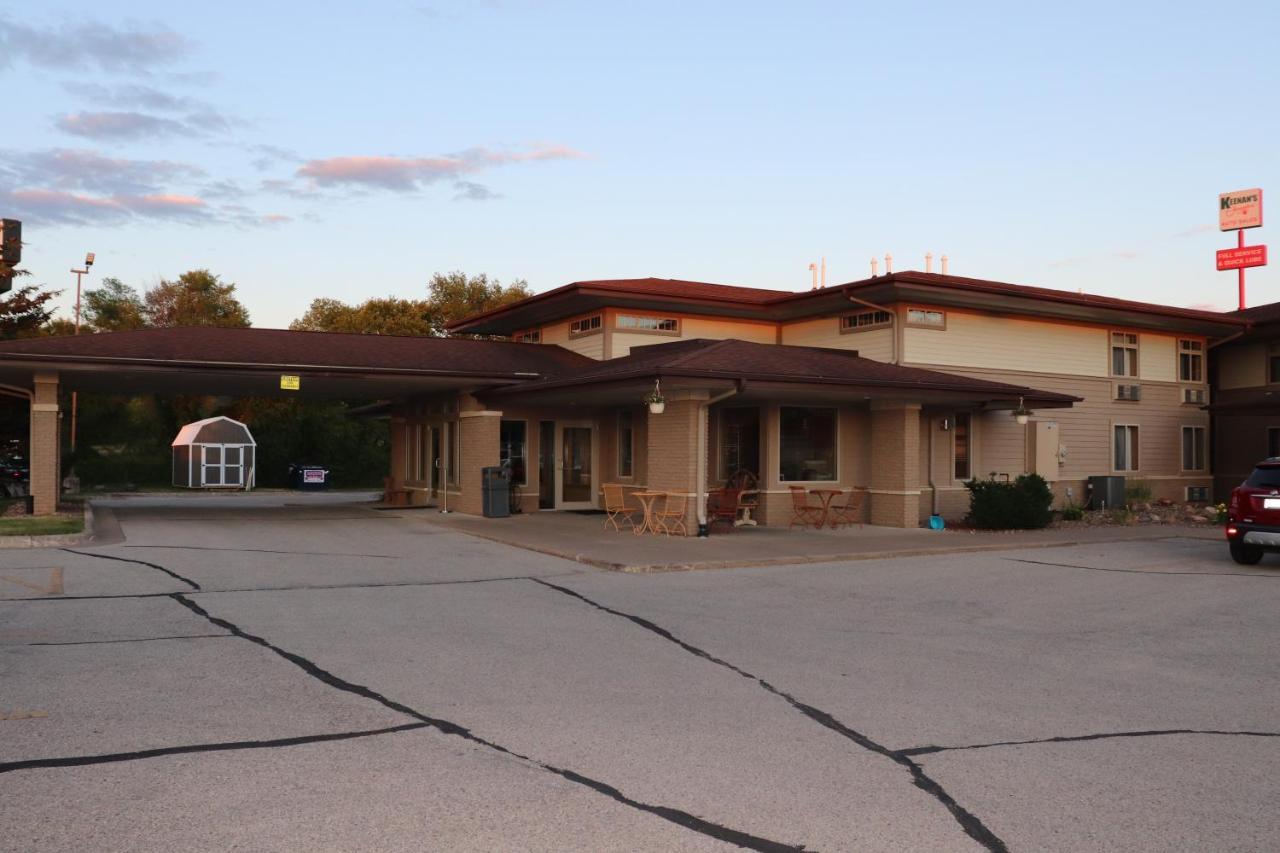 Prairie Inn Holmen La Crosse Area Extérieur photo