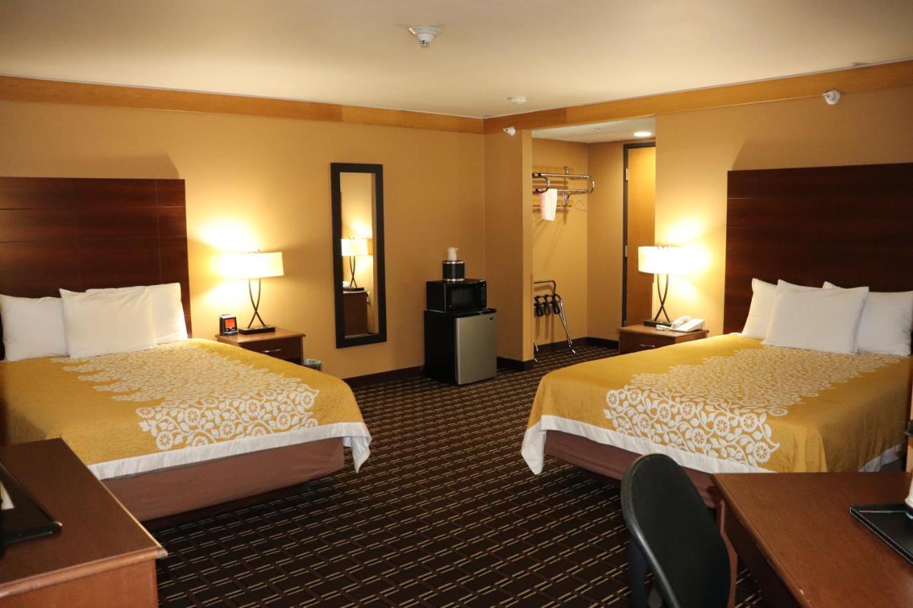 Prairie Inn Holmen La Crosse Area Extérieur photo